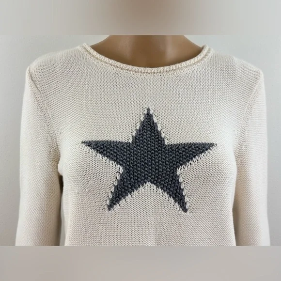 Liz Claiborne Long Sleeve Knit Pullover Sweater, Blue Star Design Women's Size M - Picture 2 of 16